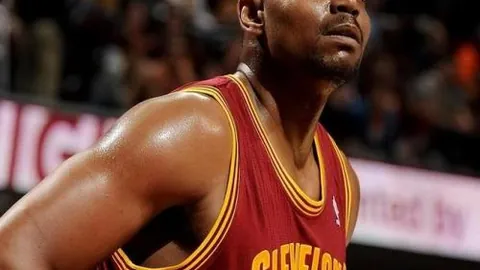 “苏州赛区中超第8轮赛事或因台风“烟花”影响推迟”